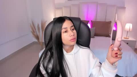 miranda_crawfor online show from 11.25.25