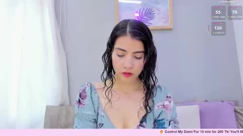 Snapshot of miranda_doll_ chatting on 01.06.26 online show from 01.06.26