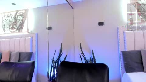 Snapshot of miranda_doll_ chatting on 02.06.26 online show from 02.06.26