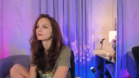 Snapshot of mirandaglow chatting on 07.19.26 Miranda online show from 07.19.26