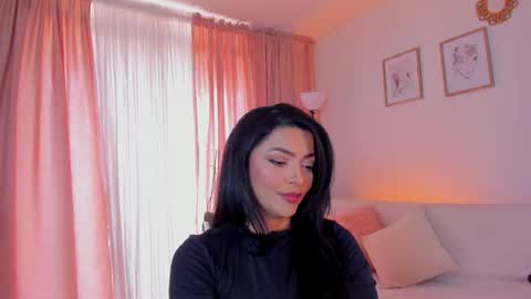 Snapshot of mirandasachs chatting on 11.23.25 Miranda online show from 11.23.25