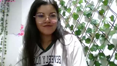   online show from 03.08.25