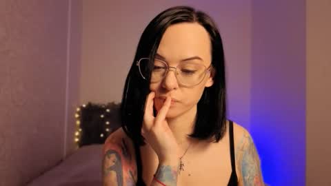 MiraSkyy online show from 03.24.26