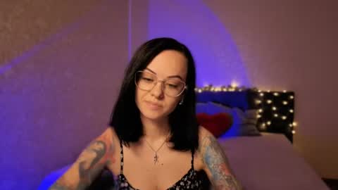 MiraSkyy online show from 06.11.26