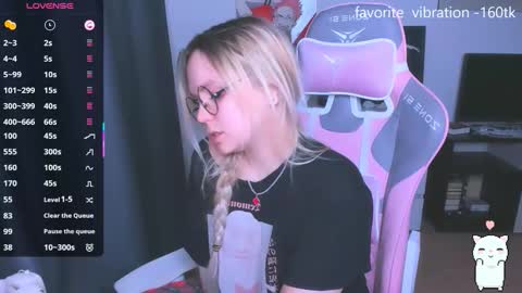 Kira online show from 11.15.25