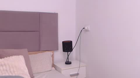 MiryamInes online show from 12.08.24