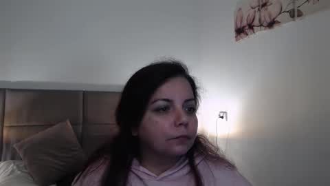 MiryamInes online show from 10.15.25