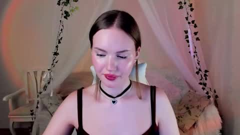 Snapshot of mish_ka3 chatting on 09.17.25 Misha online show from 09.17.25