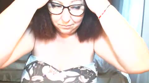Snapshot of mishakiss34 chatting on 06.10.26 Misha online show from 06.10.26