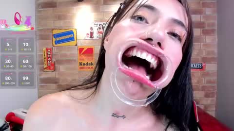 Charlotte online show from 03.06.25