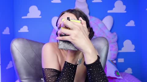 Sara online show from 01.21.25