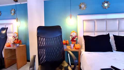Snapshot of miss__ary_ chatting on 10.08.25 miss__ary_ online show from 10.08.25