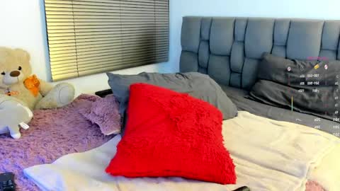 miss__jones_ online show from 04.21.26