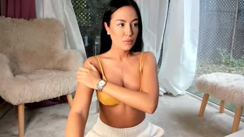 Miss Tanya online show from 10.16.25