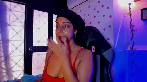 Akemi 3 online show from 11.09.25