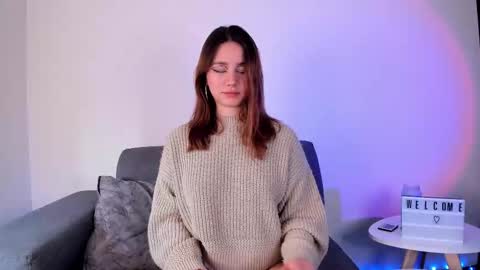 Alexa Sarmiento online show from 02.18.25