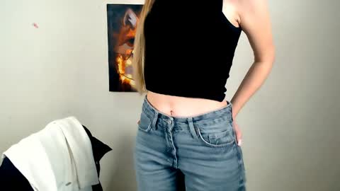 Angelina online show from 04.11.26