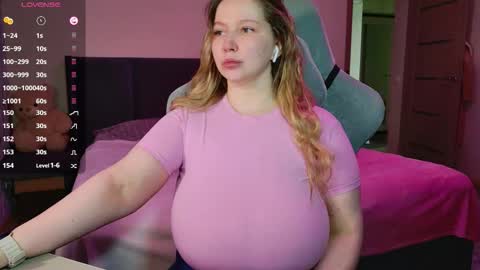 Snapshot of miss_anna909 chatting on 10.15.25 Anna online show from 10.15.25