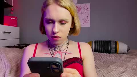 Snapshot of miss_barbie1 chatting on 04.29.26 Anya online show from 04.29.26