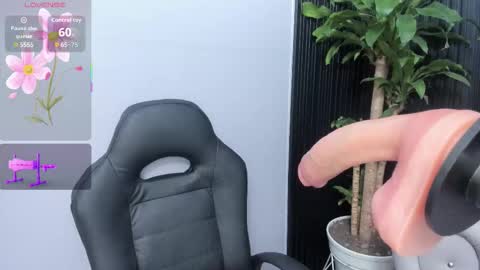 miss_blowjob4u online show from 09.13.25