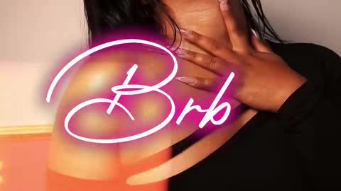 Snapshot of miss_brunette_ chatting on 11.18.25 lucy 3 online show from 11.18.25