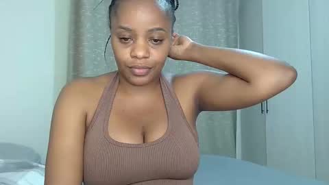 Snapshot of miss_candy7 chatting on 05.18.26 Candy online show from 05.18.26