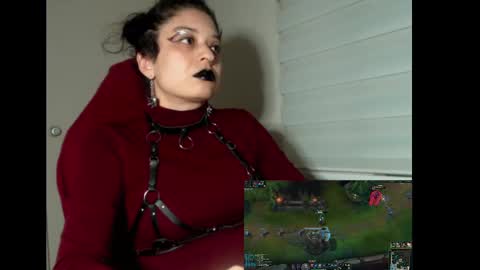 Snapshot of miss_carmila chatting on 10.02.25 Miss Carmila online show from 10.02.25