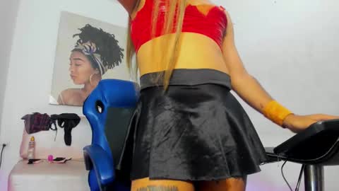 miss_channellx online show from 10.20.25