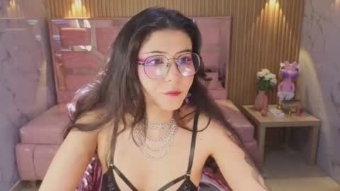 Snapshot of miss_devil_s chatting on 01.14.26 miss_devil_s online show from 01.14.26