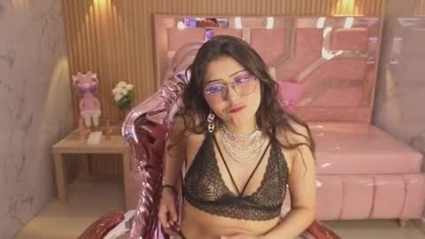 Snapshot of miss_devil_s chatting on 01.16.26 miss_devil_s online show from 01.16.26
