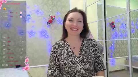 Snapshot of miss_divora chatting on 12.16.25 miss_divora online show from 12.16.25