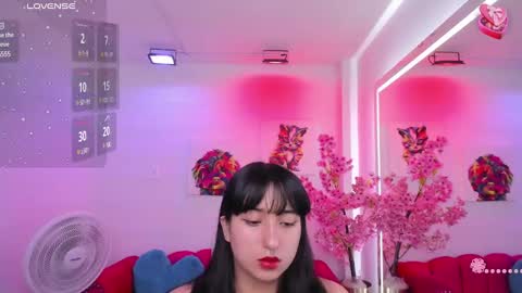 Snapshot of miss_dolly1 chatting on 02.11.25 Melanie online show from 02.11.25