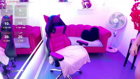 Melanie online show from 06.10.26