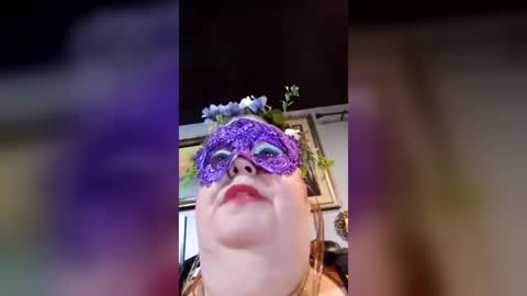 Snapshot of miss_ella_rose chatting on 06.19.26 miss_ella_rose online show from 06.19.26
