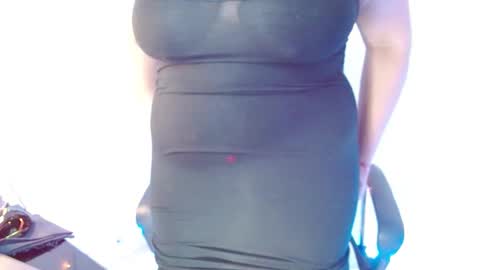 Miss Evoleth online show from 12.16.24