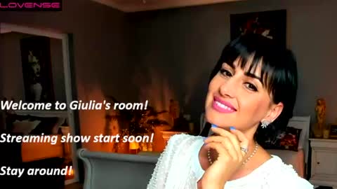 Snapshot of miss_giulia chatting on 07.22.26 Miss Giulia online show from 07.22.26