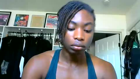 Miss Ivory online show from 04.14.26