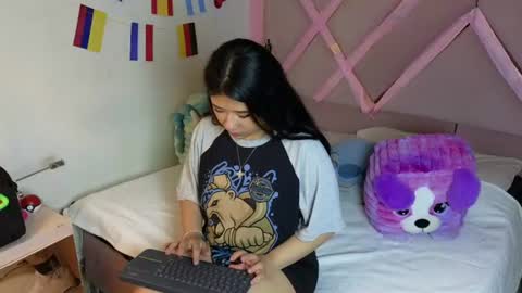 Snapshot of miss_japan_ chatting on 07.13.26 Japo online show from 07.13.26