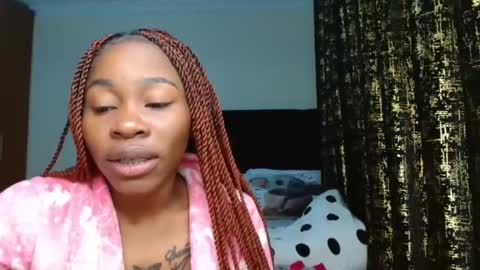 Miss Kiarrafit online show from 02.06.25