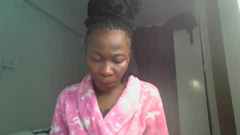 Miss Kiarrafit online show from 11.21.25