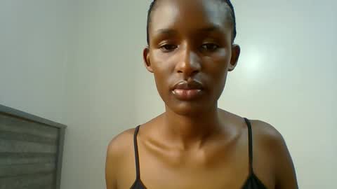 Snapshot of miss_kiki7 chatting on 10.13.25 kiki online show from 10.13.25