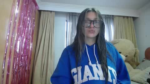 lilieth  online show from 02.03.25