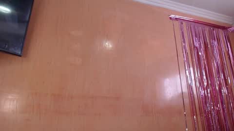 lilieth  online show from 12.21.25