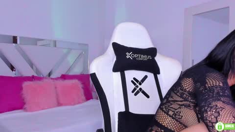   online show from 01.15.25