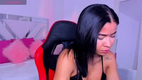   online show from 02.19.25