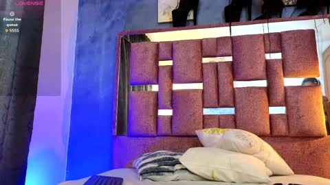 miss_merly online show from 04.18.26