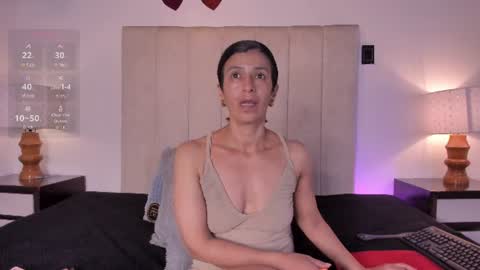 miss_milf_ online show from 06.17.26