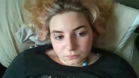 Snapshot of miss_miseryxo chatting on 05.23.26 bri online show from 05.23.26