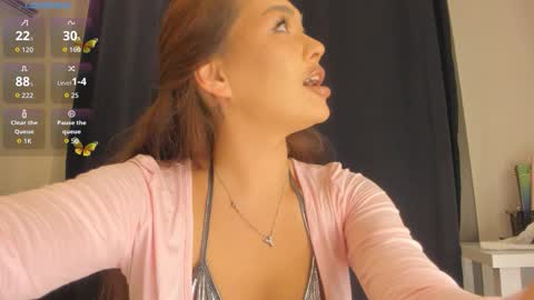 Rioko online show from 10.22.25