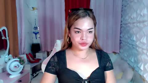 Snapshot of miss_scott chatting on 09.27.25 miss_scott online show from 09.27.25